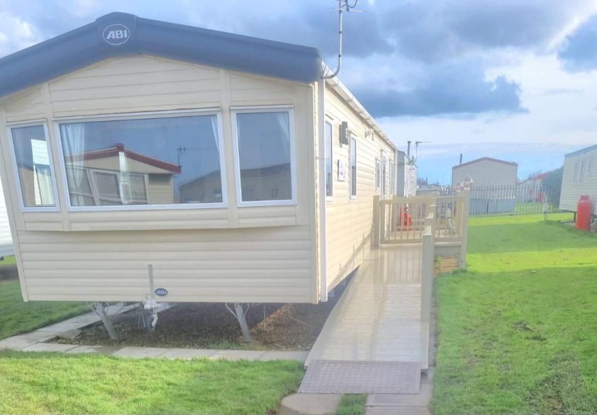 The Pearl Hotel Skegness Bagian luar foto