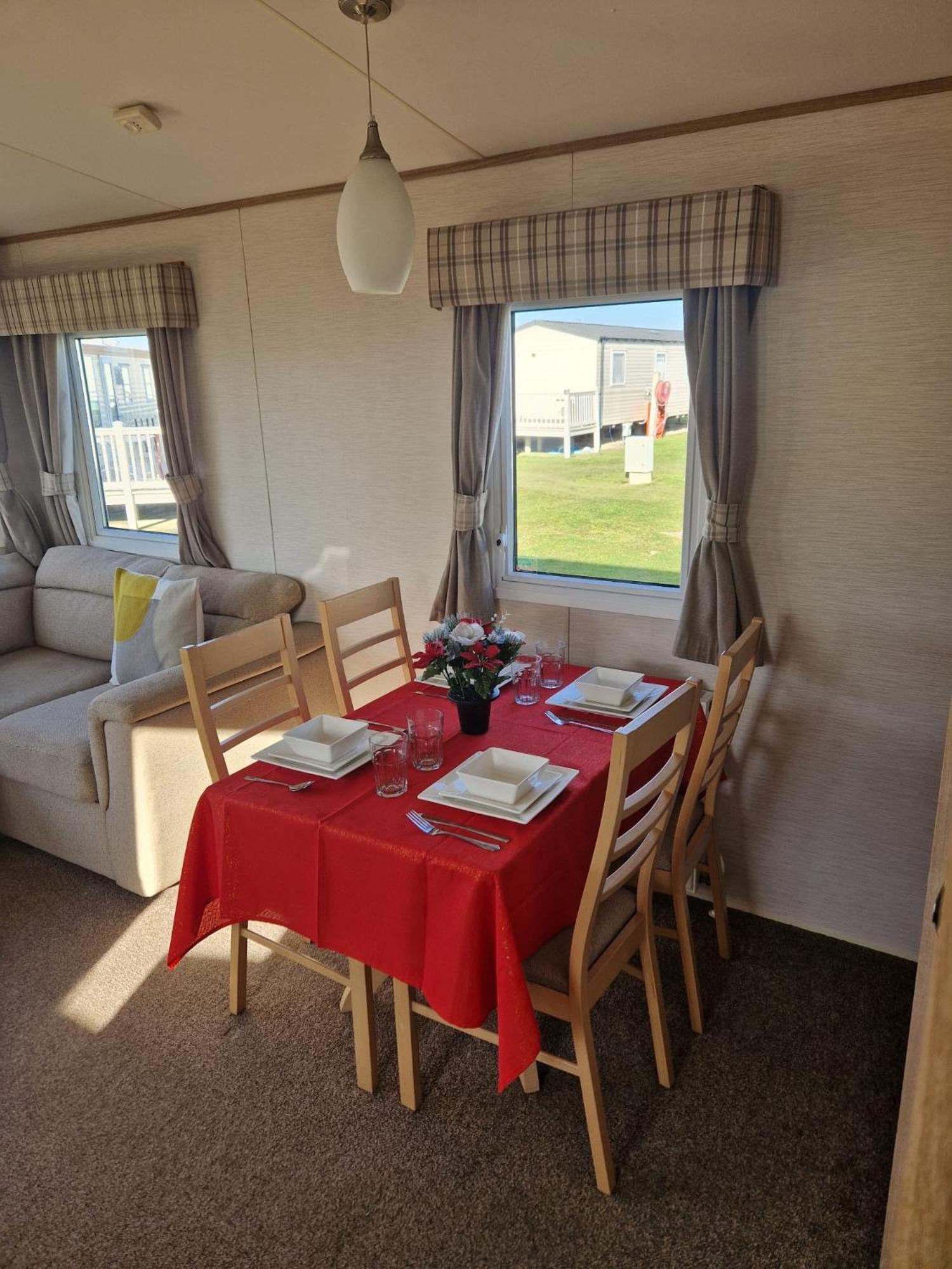 The Pearl Hotel Skegness Bagian luar foto